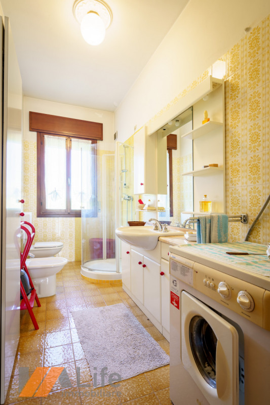 Immagine 26 di Casa bifamiliare in vendita  in Strada della Pergoletta a Vicenza