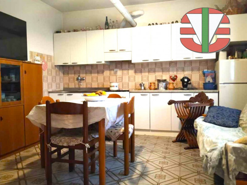 Immagine 3 di Casa indipendente in vendita  a Trebaseleghe