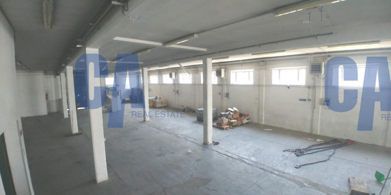 Immagine 2 di Capannone industriale in vendita  in VIA GROSIO a Milano