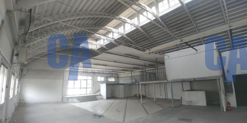 Immagine 4 di Capannone industriale in vendita  in VIA GROSIO a Milano