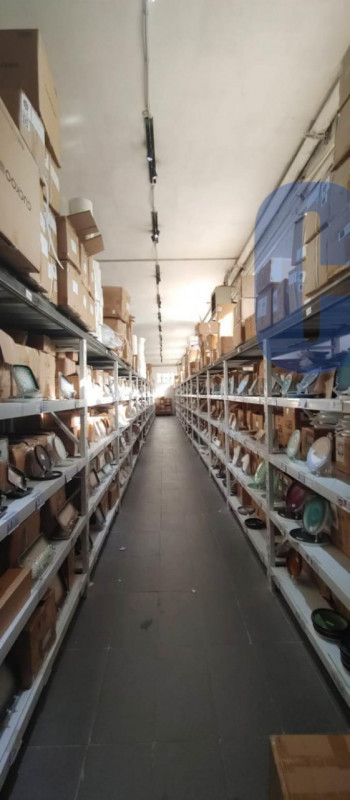 Immagine 11 di Capannone industriale in vendita  in VIA GROSIO a Milano