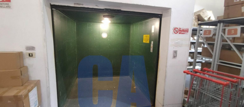 Immagine 13 di Capannone industriale in vendita  in VIA GROSIO a Milano