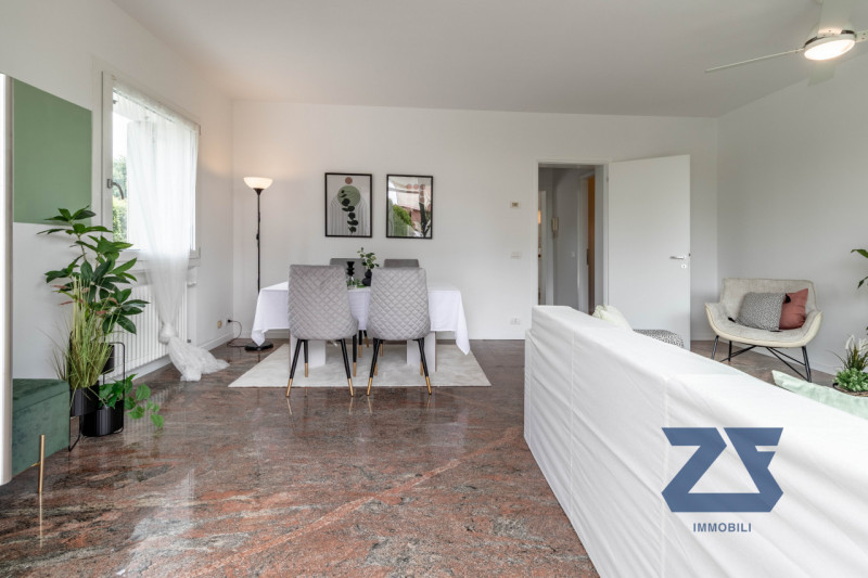 Immagine 5 di Casa bifamiliare in vendita  in Via Redipuglia a Castelfranco Veneto