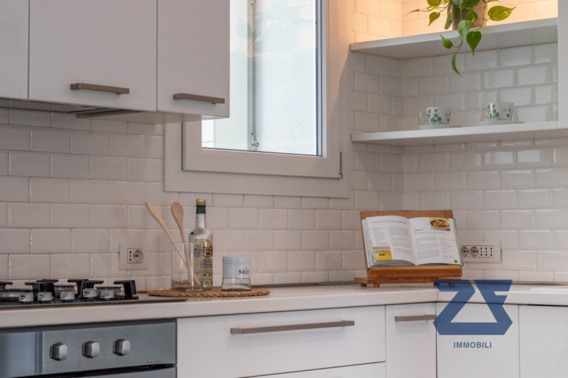 Immagine 15 di Casa bifamiliare in vendita  in Via Redipuglia a Castelfranco Veneto