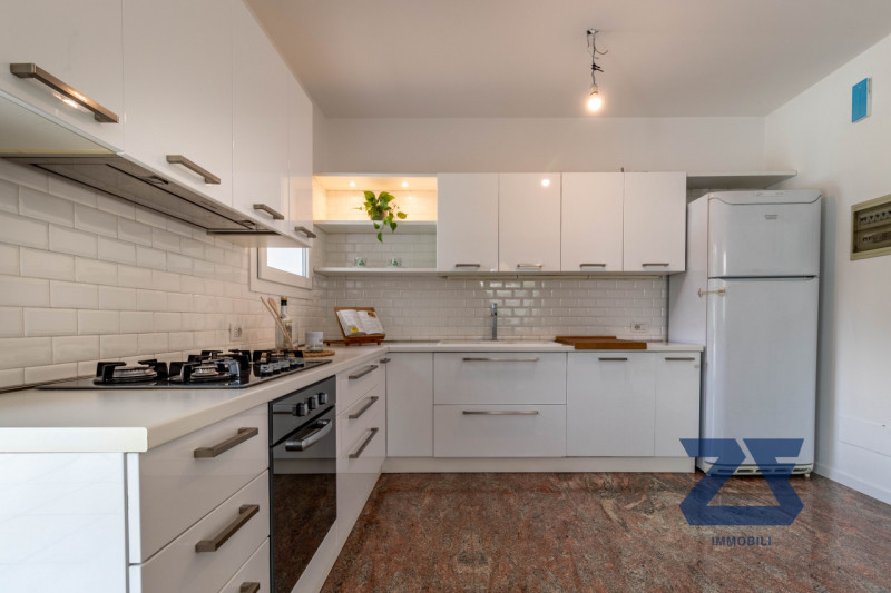 Immagine 16 di Casa bifamiliare in vendita  in Via Redipuglia a Castelfranco Veneto