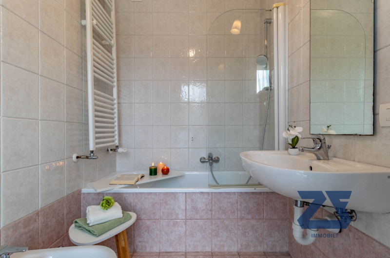 Immagine 39 di Casa bifamiliare in vendita  in Via Redipuglia a Castelfranco Veneto