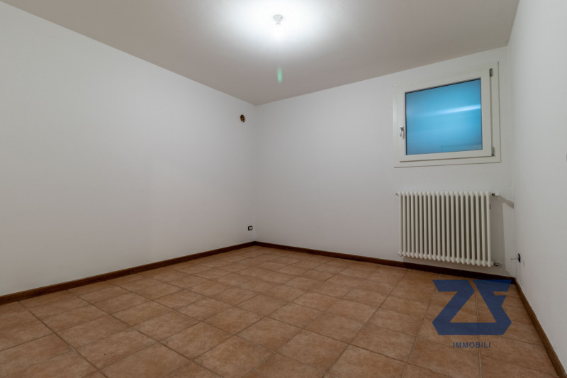 Immagine 42 di Casa bifamiliare in vendita  in Via Redipuglia a Castelfranco Veneto