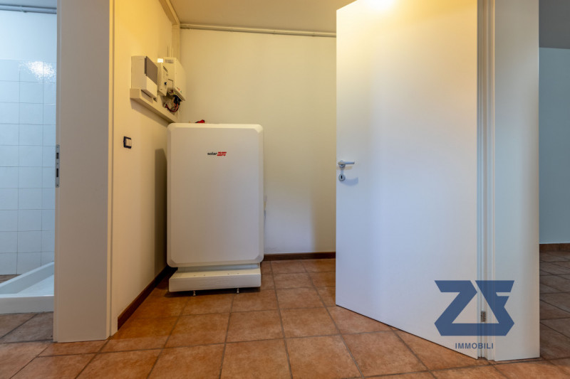 Immagine 45 di Casa bifamiliare in vendita  in Via Redipuglia a Castelfranco Veneto