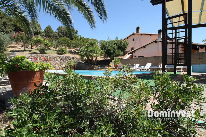 Immagine 4 di Villa in vendita  in Strada Provinciale 43 Macchiascandona a Castiglione Della Pescaia