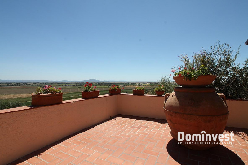 Immagine 11 di Villa in vendita  in Strada Provinciale 43 Macchiascandona a Castiglione Della Pescaia