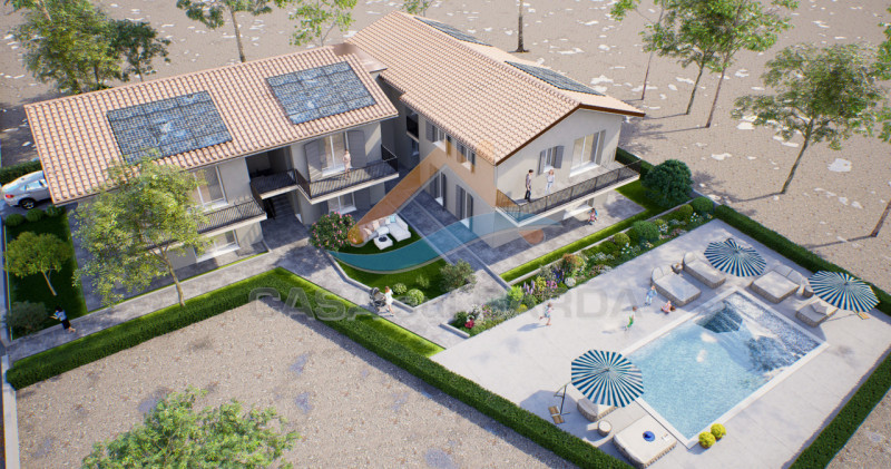 Immagine 2 di Appartamento in vendita  in Via Broglie a Peschiera Del Garda