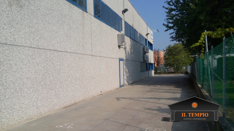 Immagine 6 di Capannone industriale in vendita  in via caldonazzo a Mestrino