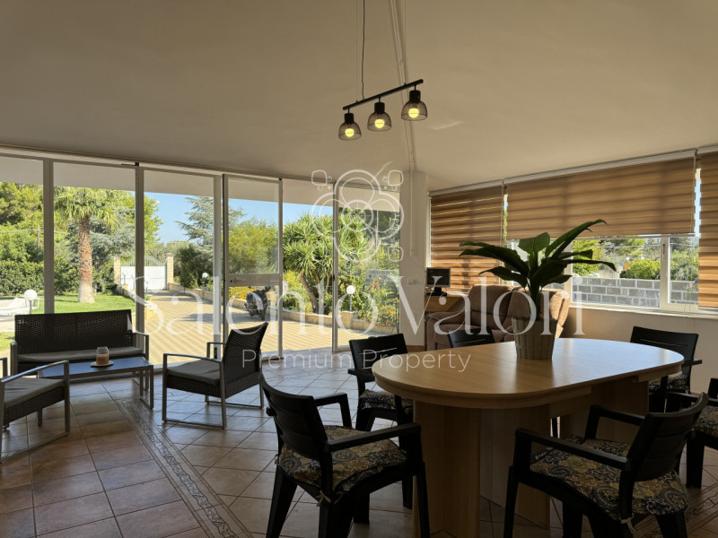 Immagine 14 di Villa in vendita  in Contrada Tuli-Jala a Parabita