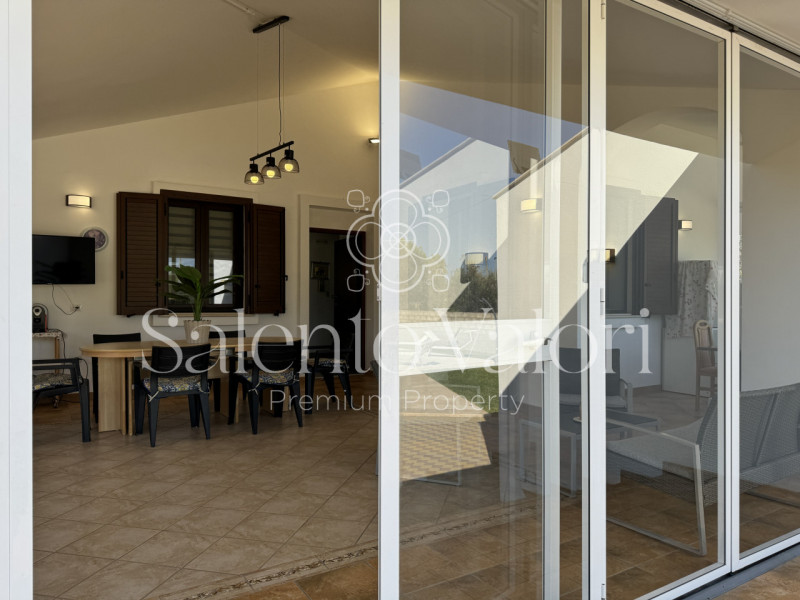 Immagine 37 di Villa in vendita  in Contrada Tuli-Jala a Parabita