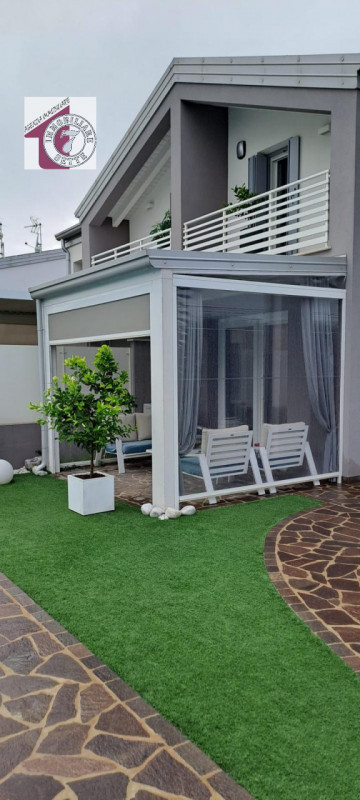 Immagine 2 di Casa bifamiliare in vendita  in via giovanni falcone a Villafranca Padovana