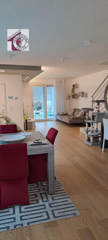 Immagine 9 di Casa bifamiliare in vendita  in via giovanni falcone a Villafranca Padovana