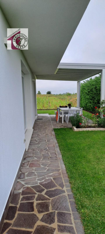 Immagine 19 di Casa bifamiliare in vendita  in via giovanni falcone a Villafranca Padovana