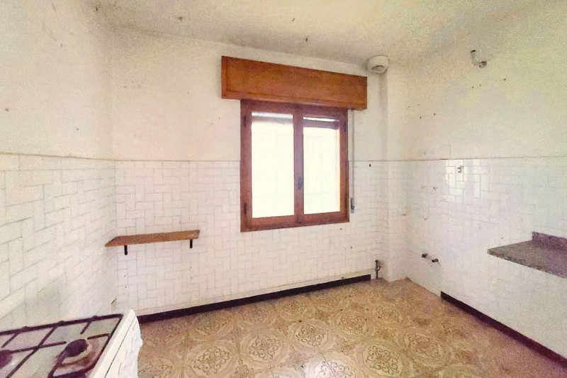 Immagine 5 di Appartamento in vendita  in Via Antonio Gramsci, N. 50 a Foligno