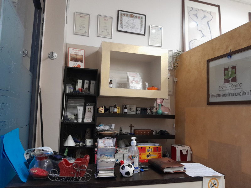 Immagine 3 di Attività commerciale in vendita  in VIA ROSARIO DI SANTA FE' 23 a Torino