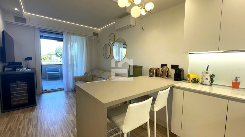 Immagine 28 di Appartamento in affitto  in via belvedere, 33 a Manerba Del Garda