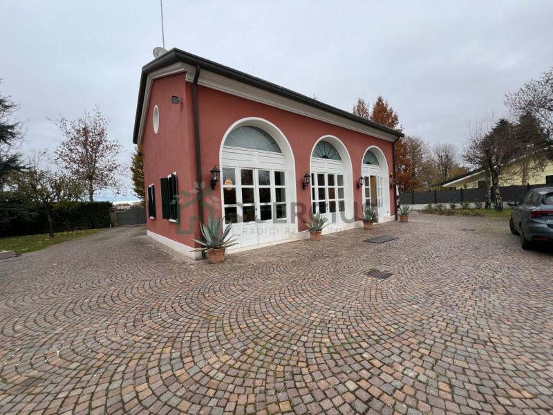 Immagine 2 di Casa indipendente in vendita  in via bassa vecchia a Preganziol