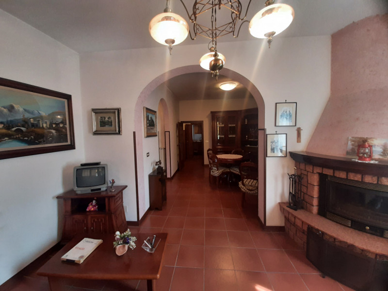 Immagine 3 di Casa bifamiliare in vendita  in Via Marmolada a Mira