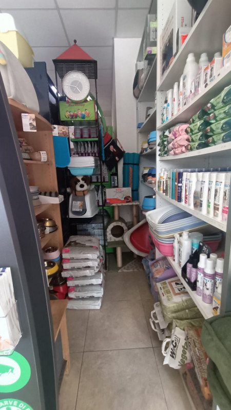 Immagine 25 di Attività commerciale in vendita  in via palestro a Calvisano