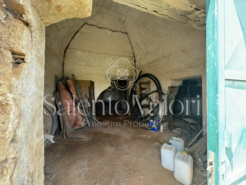 Immagine 11 di Villa in vendita  in Contrada La Corte a Parabita