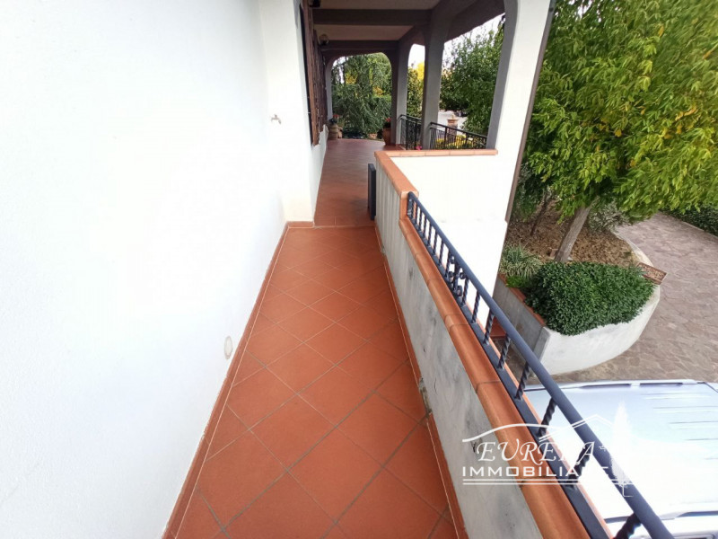 Immagine 30 di Villa in vendita  in via roma 152 a Castiglione Del Lago