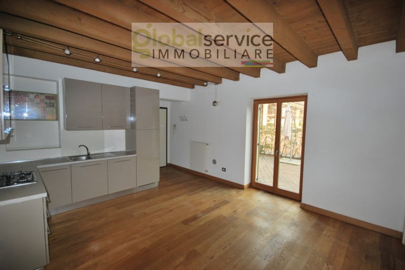 Immagine 1 di Appartamento in vendita  in Via S. Benedetto, 3 a Brescia