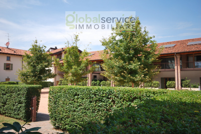 Immagine 3 di Appartamento in vendita  in Via S. Benedetto, 3 a Brescia