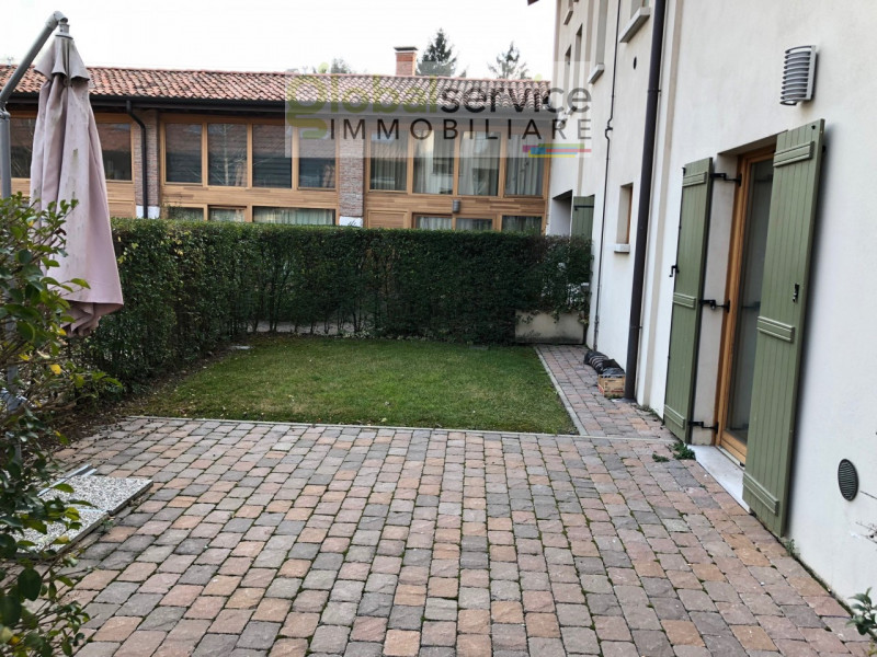 Immagine 11 di Appartamento in vendita  in Via S. Benedetto, 3 a Brescia