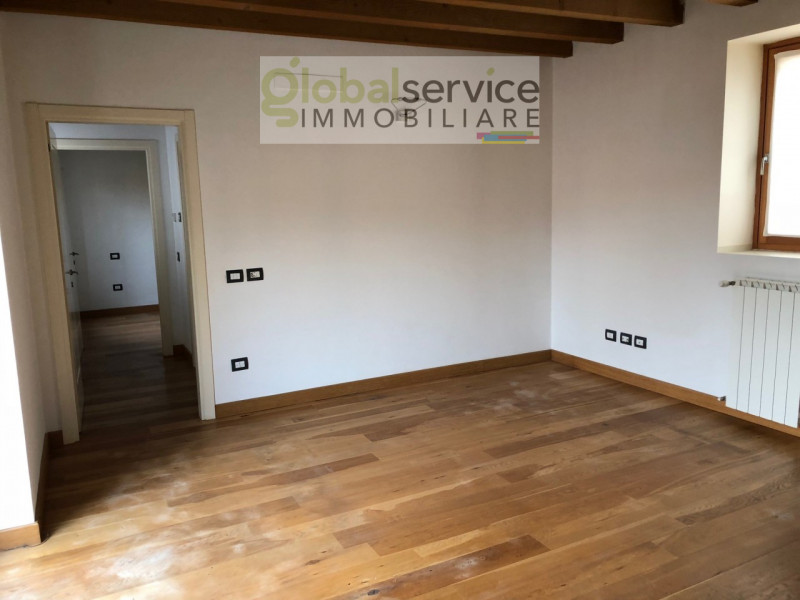 Immagine 19 di Appartamento in vendita  in Via S. Benedetto, 3 a Brescia