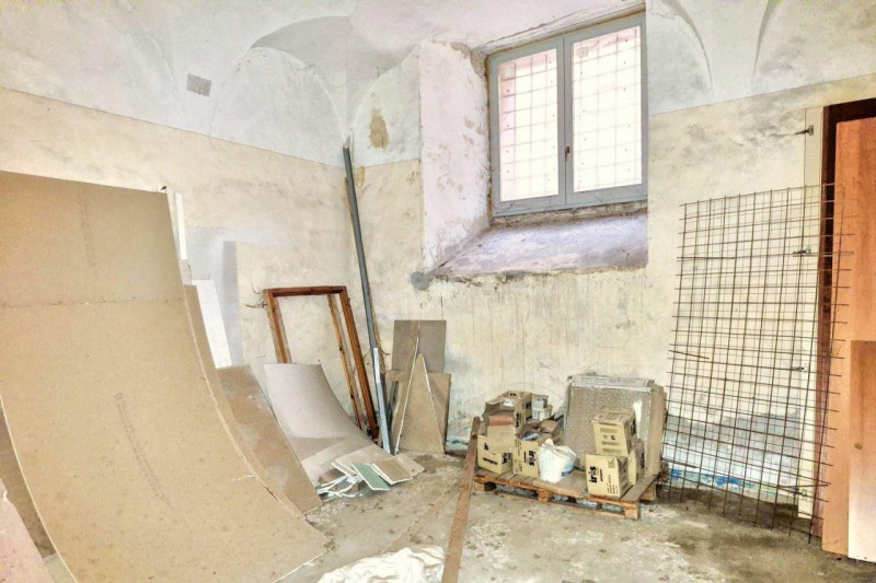 Immagine 4 di Ufficio in vendita  in Via Antonio Gramsci, N. 50 a Foligno