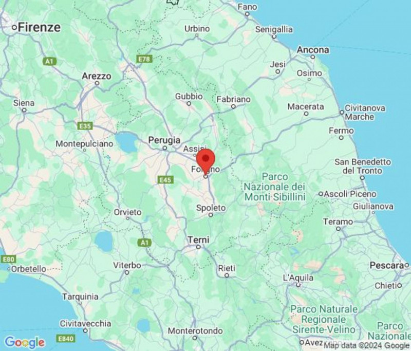 Immagine 13 di Ufficio in vendita  in Via Antonio Gramsci, N. 50 a Foligno