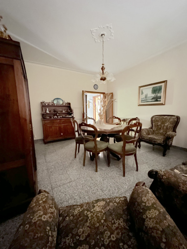 Immagine 12 di Casa indipendente in vendita  in Via delle Marche a Perugia