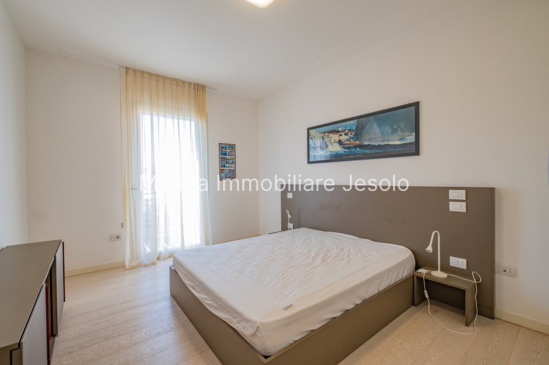 Immagine 15 di Appartamento in vendita  in Piazza Mazzini a Jesolo