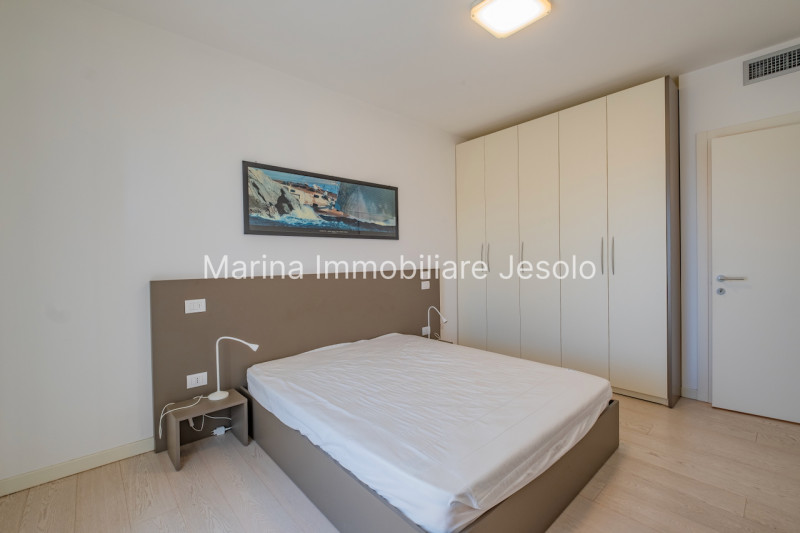 Immagine 17 di Appartamento in vendita  in Piazza Mazzini a Jesolo