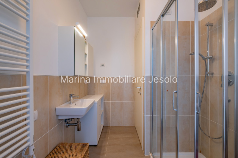 Immagine 20 di Appartamento in vendita  in Piazza Mazzini a Jesolo