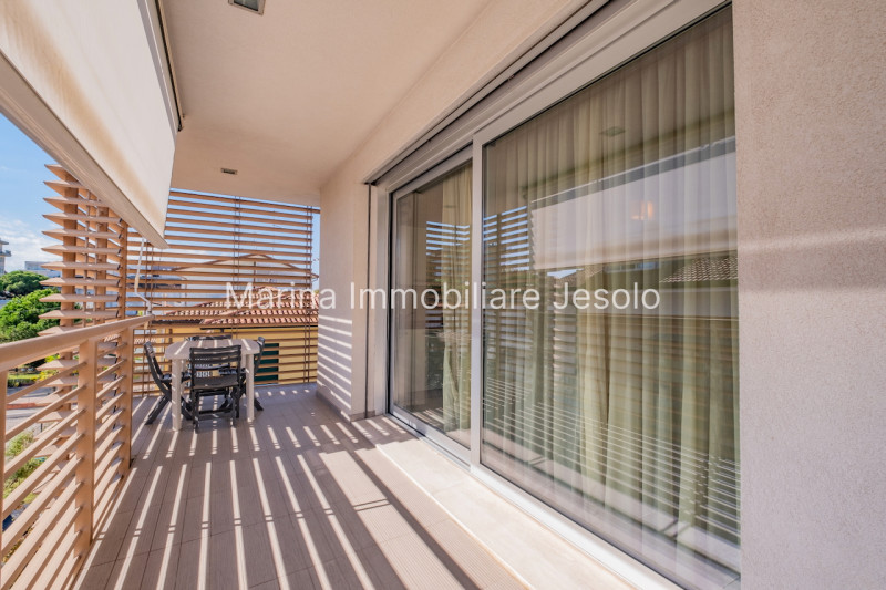 Immagine 24 di Appartamento in vendita  in Piazza Mazzini a Jesolo