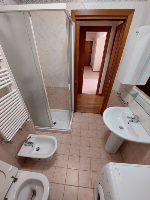 Immagine 10 di Appartamento in vendita  in via manin 1 a Schio