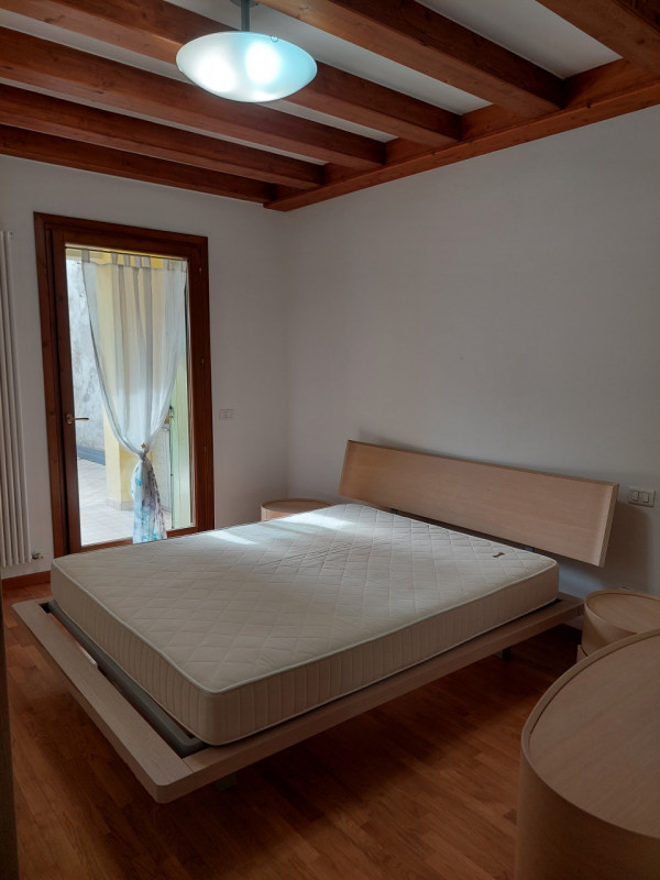 Immagine 12 di Appartamento in vendita  in via manin 1 a Schio