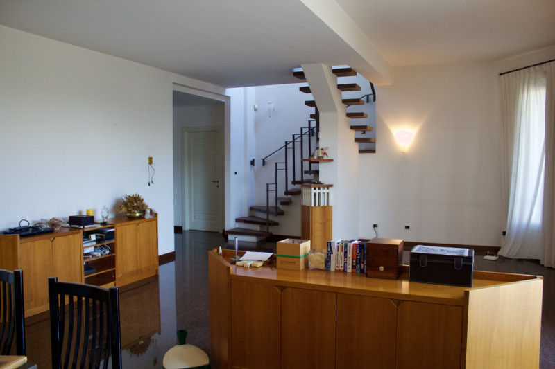 Immagine 29 di Villa in vendita  in Via Madresca 7 a Inverigo