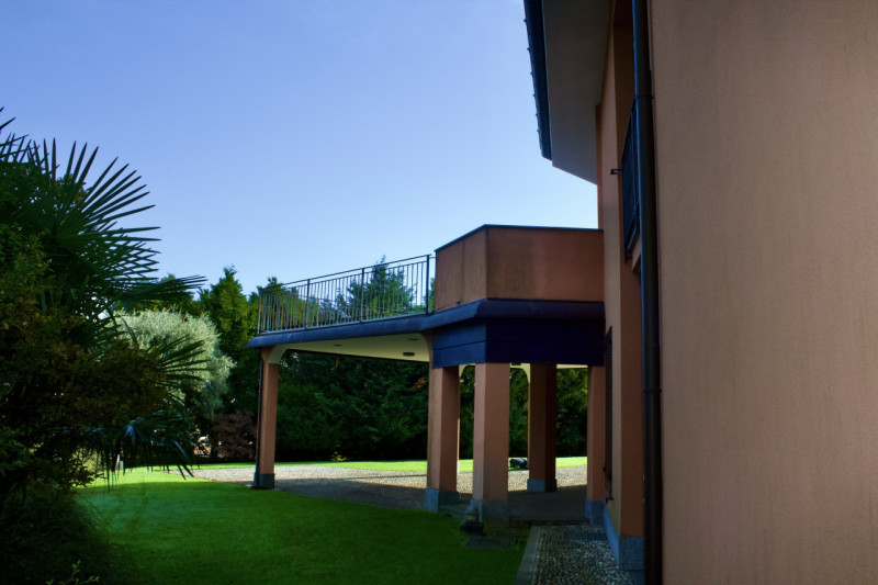 Immagine 37 di Villa in vendita  in Via Madresca 7 a Inverigo