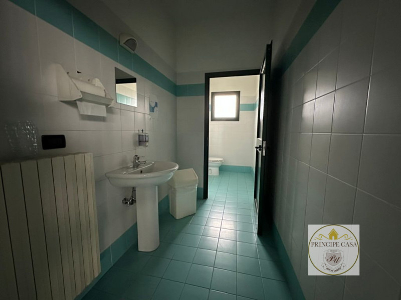 Immagine 5 di Capannone industriale in vendita  in Via calmana 108 a Villa Estense