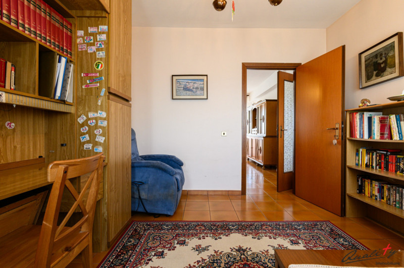 Immagine 14 di Appartamento in vendita  in via Ferdinando Innocenti 28 a Roma