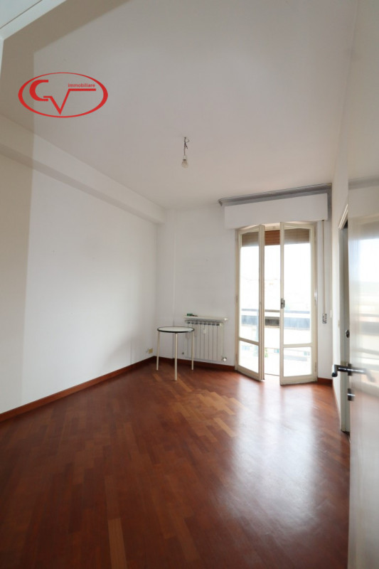 Immagine 6 di Appartamento in vendita  in via bellini a Montevarchi