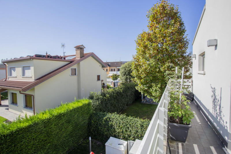 Immagine 4 di Casa bifamiliare in vendita  in via frasca' 6/a rubano a Rubano