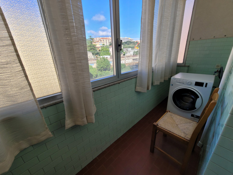 Immagine 13 di Appartamento in vendita  in Via Nizza 80 a Savona