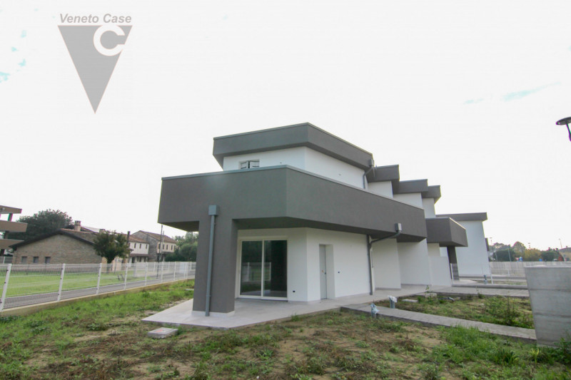 Immagine 12 di Casa bifamiliare in vendita  a Sant'angelo Di Piove Di Sacco